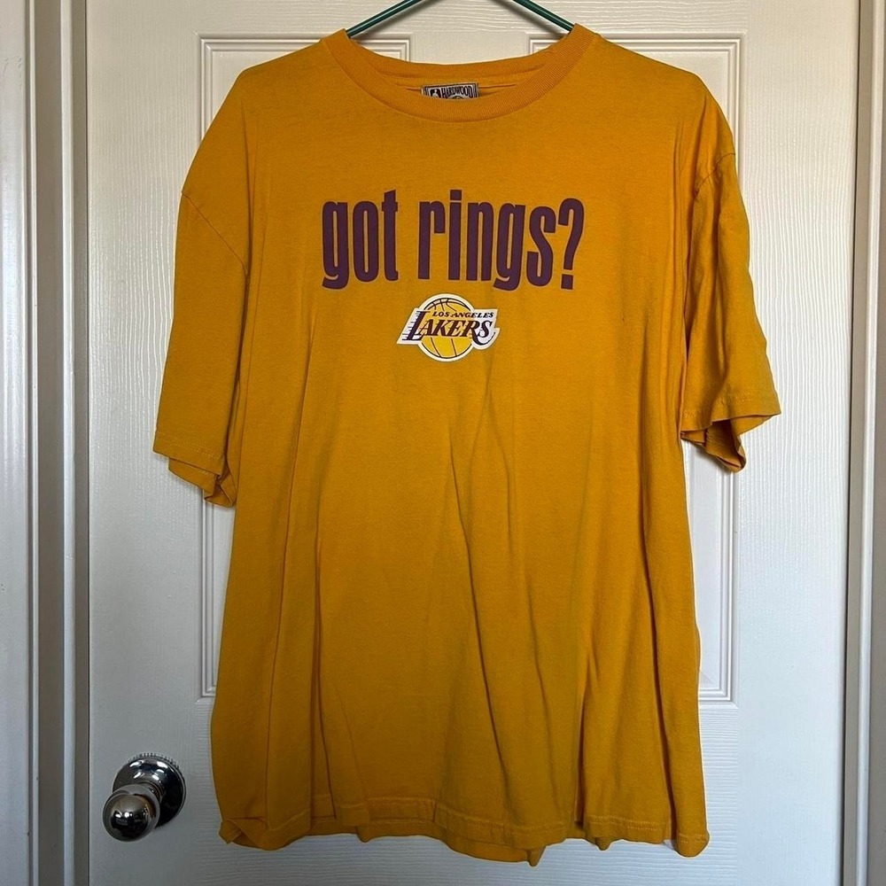 Lakers tshirt